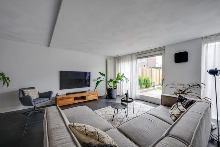 Foto 23 van Schalkhaarstraat 47