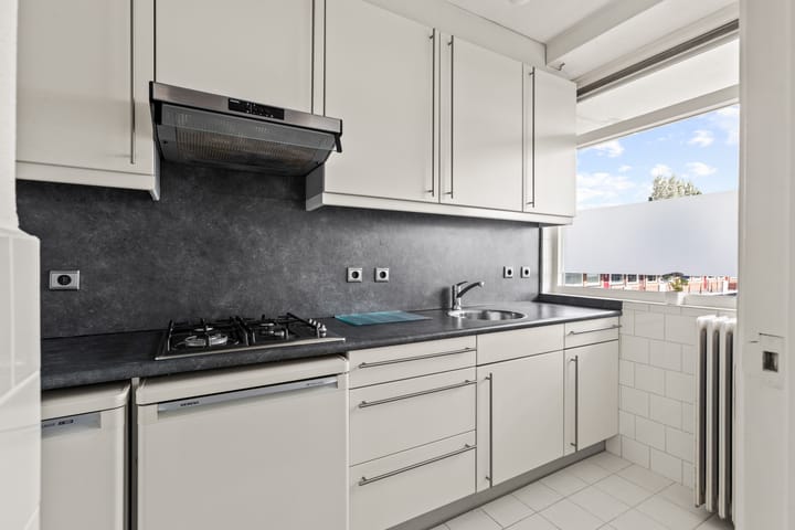 Foto 13 van Staringlaan 282