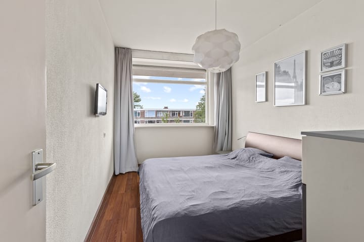 Foto 35 van Staringlaan 282