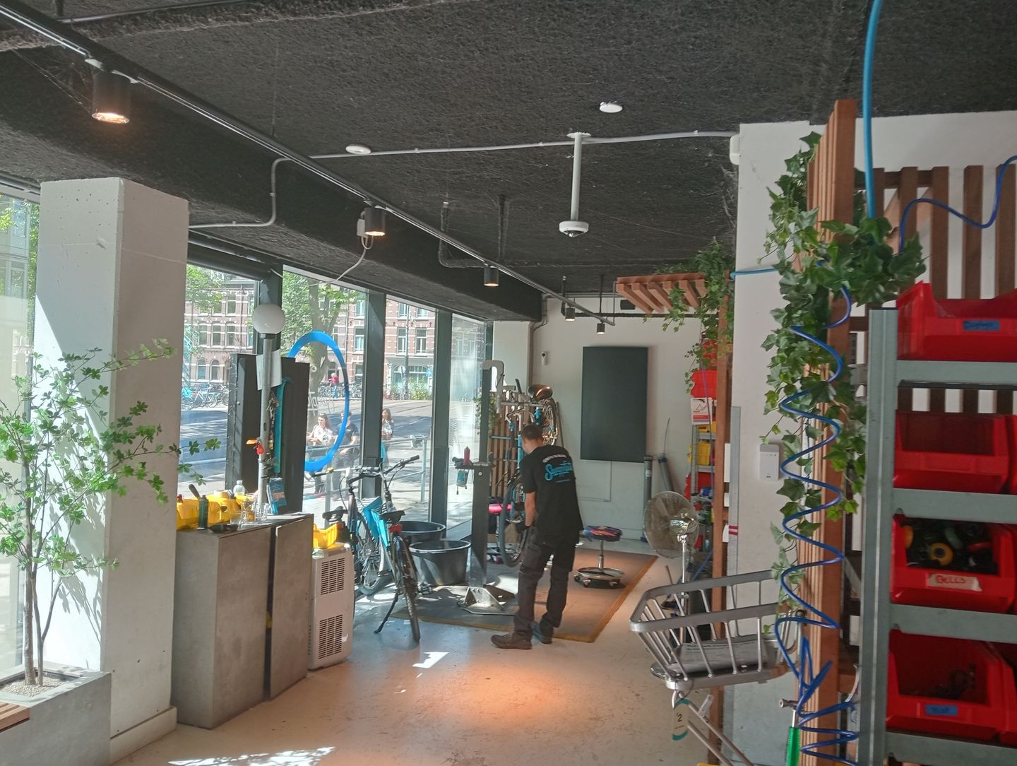 Bekijk foto 4 van Roetersstraat 17
