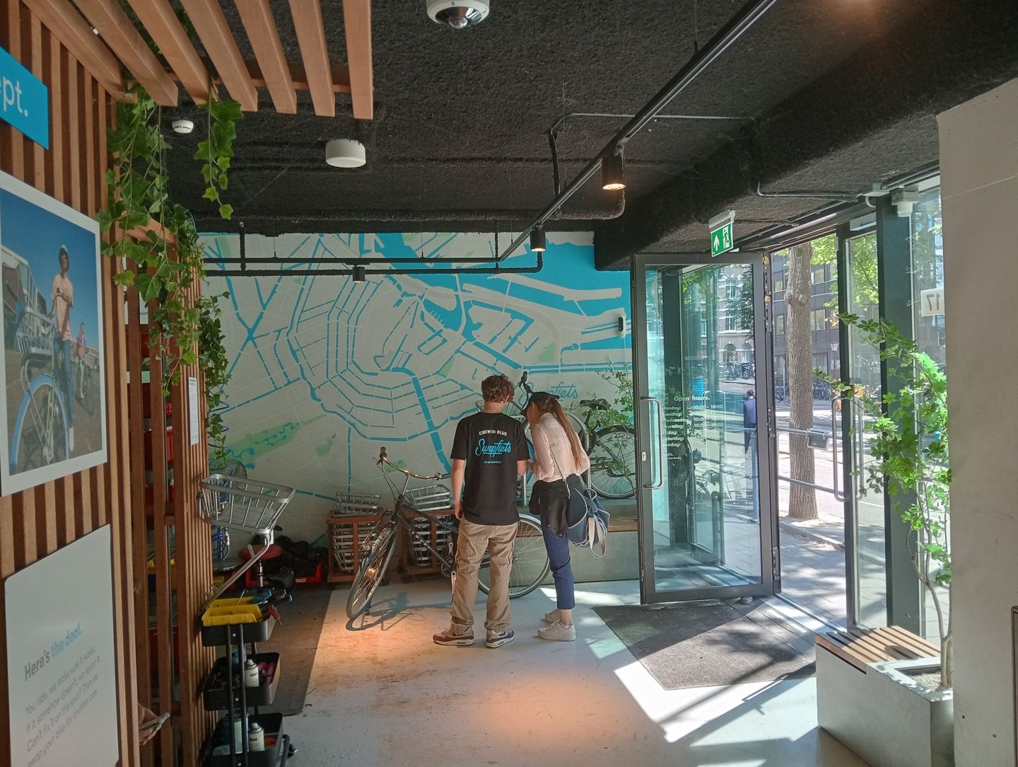 Bekijk foto 3 van Roetersstraat 17