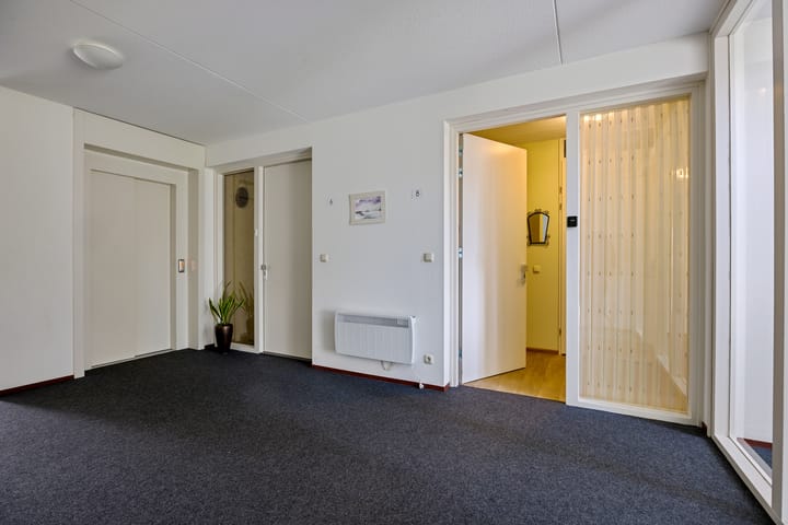 Foto 14 van Het Waal 8