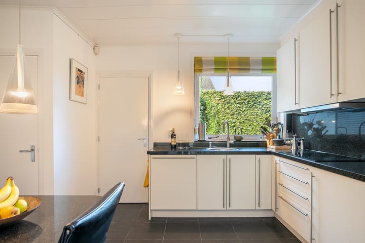 Foto 7 van Mesdagstraat 12