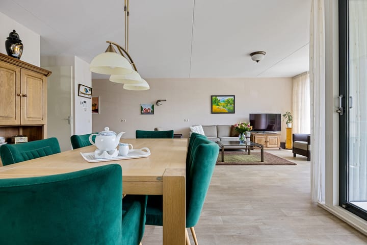 Foto 38 van Het Waal 8