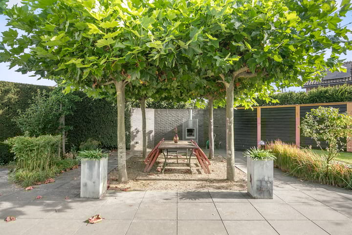 Foto 18 van Mesdagstraat 12