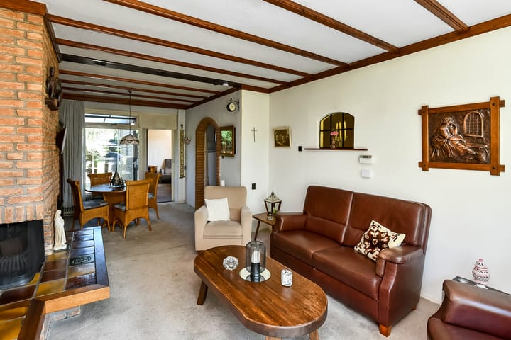 Foto 10 van Johan de Wittstraat 23