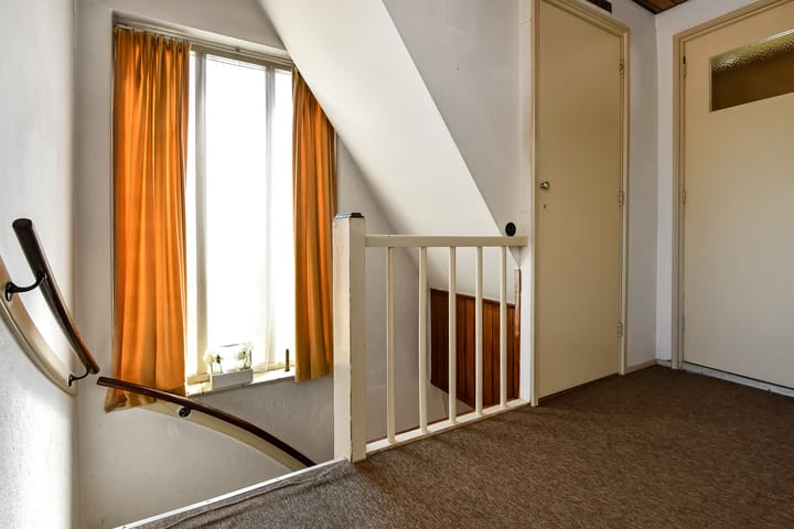 Foto 34 van Johan de Wittstraat 23