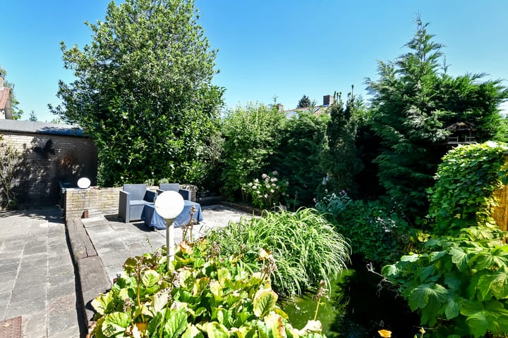 Foto 39 van Johan de Wittstraat 23