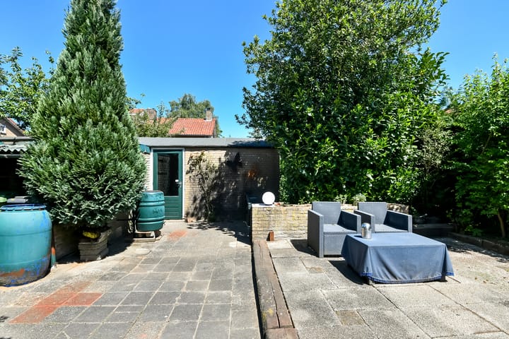 Foto 41 van Johan de Wittstraat 23