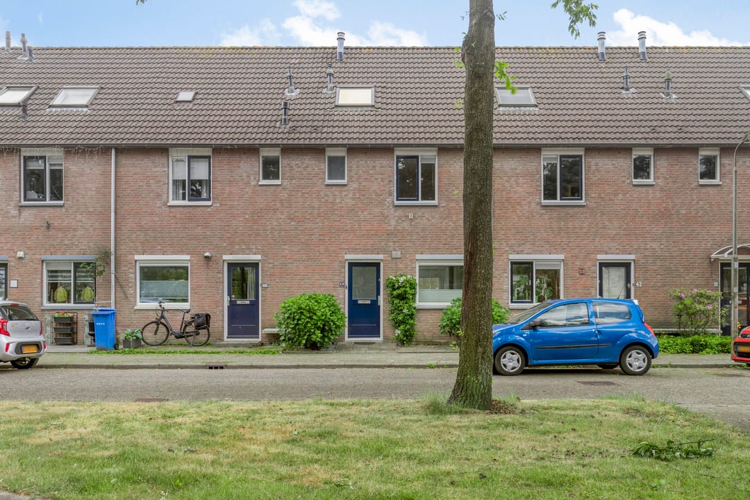 Foto 26 van Roos van Dekemastraat 40