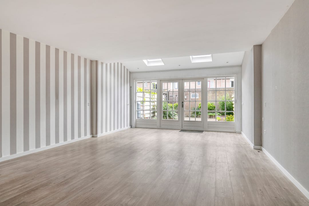 Foto 8 van Roos van Dekemastraat 40