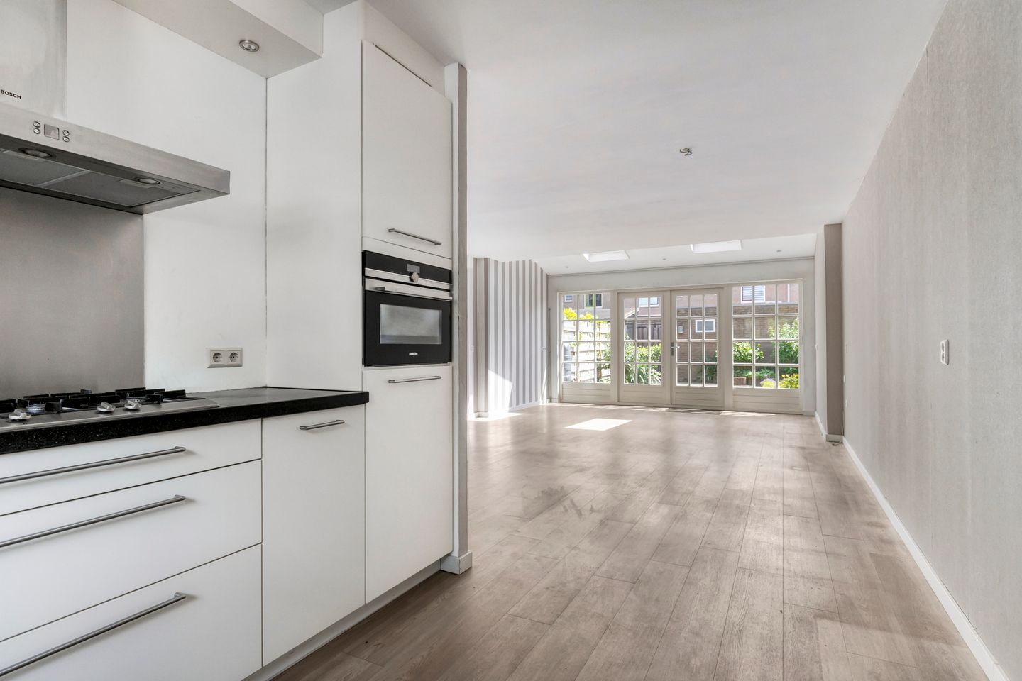 Foto 5 van Roos van Dekemastraat 40