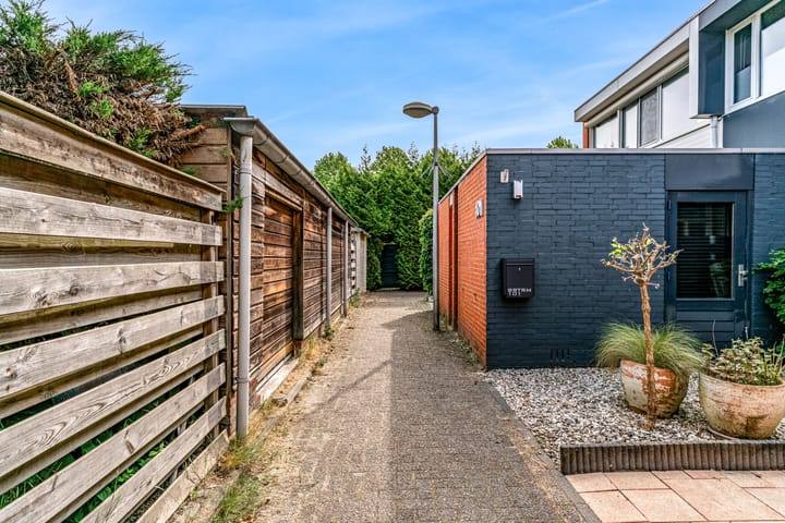 Foto 3 van Bertram 103