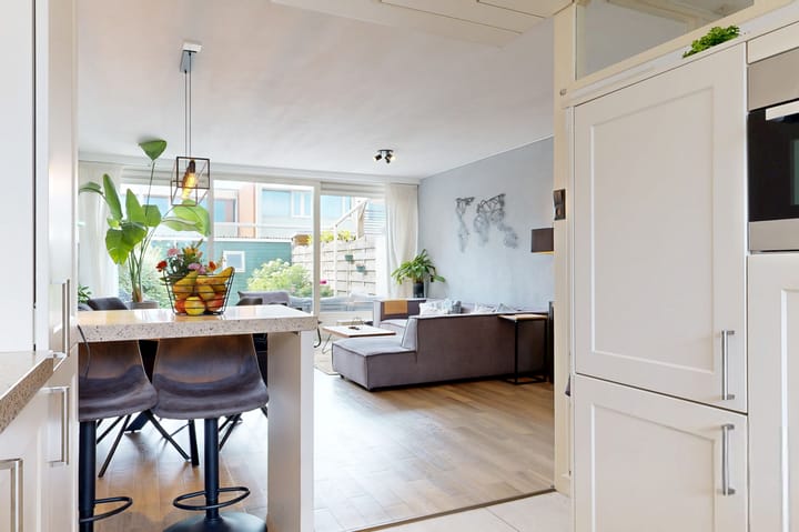 Foto 9 van Bertram 103