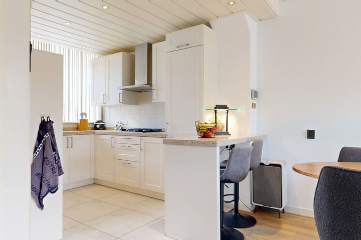 Foto 11 van Bertram 103