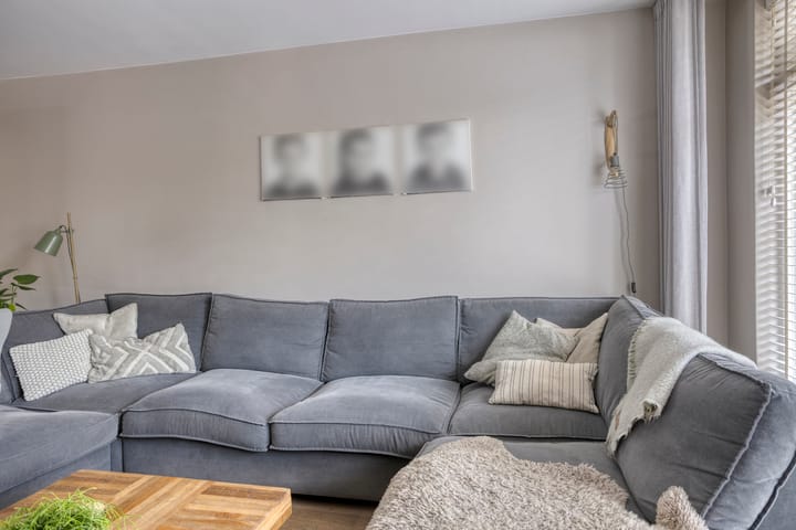 Photo 10 of Oostzeestraat 33