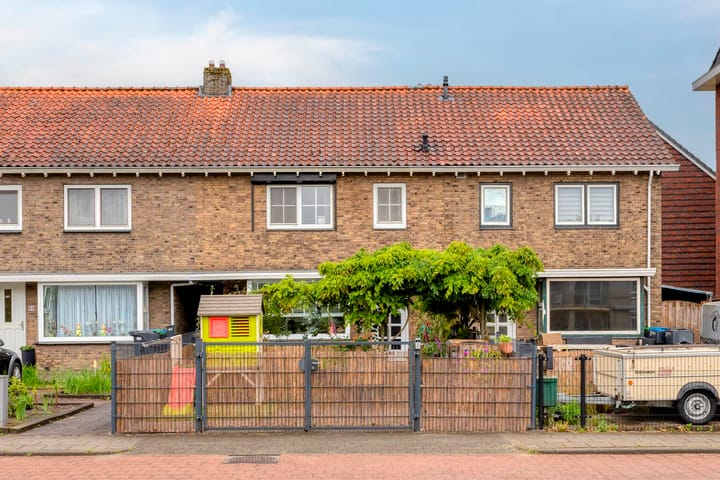 Photo 1 of Stationsweg 67