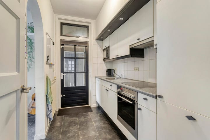 Photo 12 of Stationsweg 67