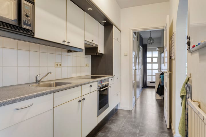 Photo 14 of Stationsweg 67