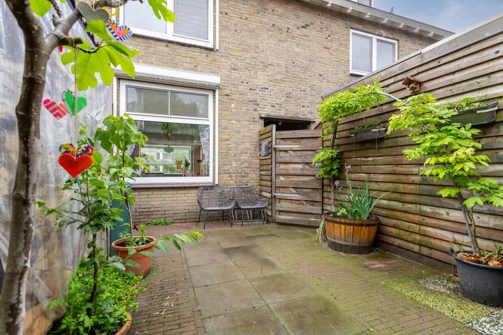 Photo 35 of Stationsweg 67