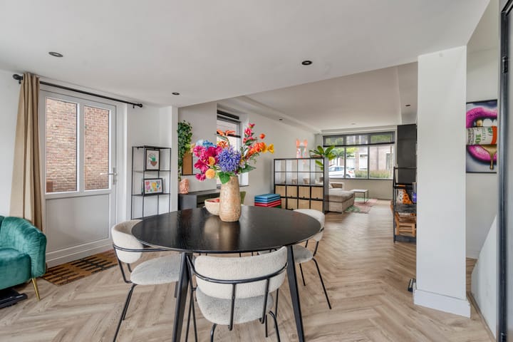 Foto 2 van Bredaseweg 72