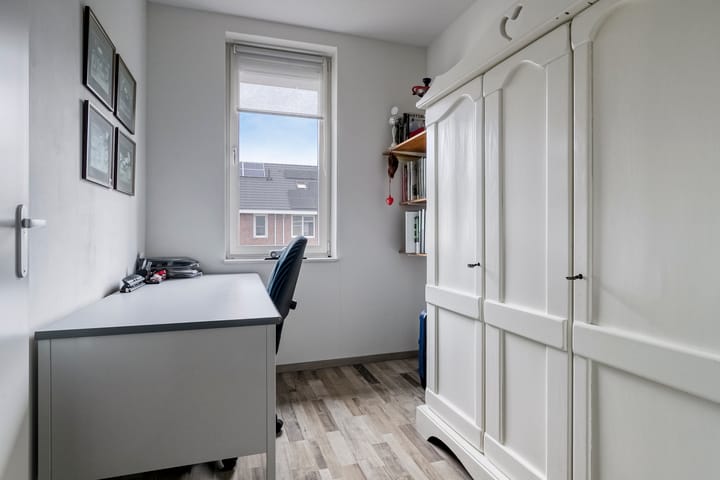 Foto 23 van Maximalaan 74