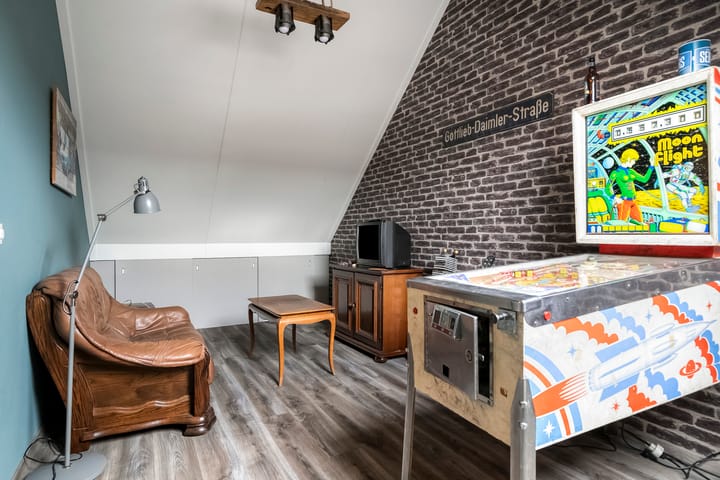 Foto 29 van Maximalaan 74