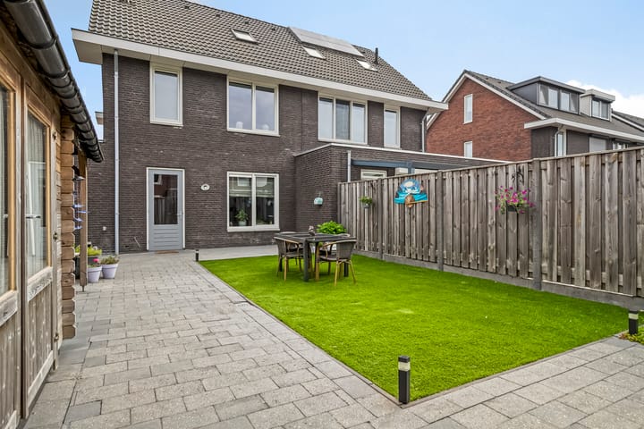 Foto 31 van Maximalaan 74