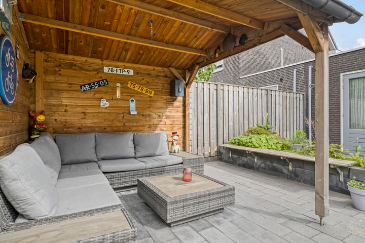 Foto 34 van Maximalaan 74