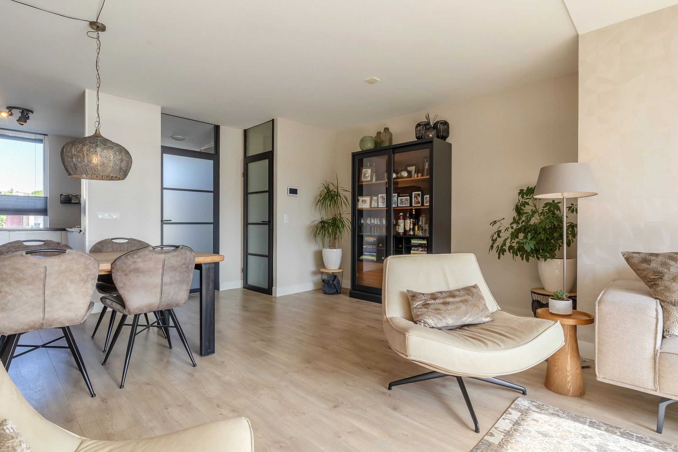 Photo 6 of Wierbalg 1977