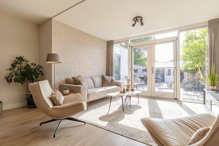 Foto 15 van Wierbalg 1977