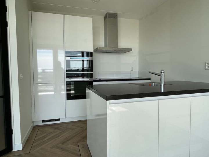 Foto 5 van Galileistate 183