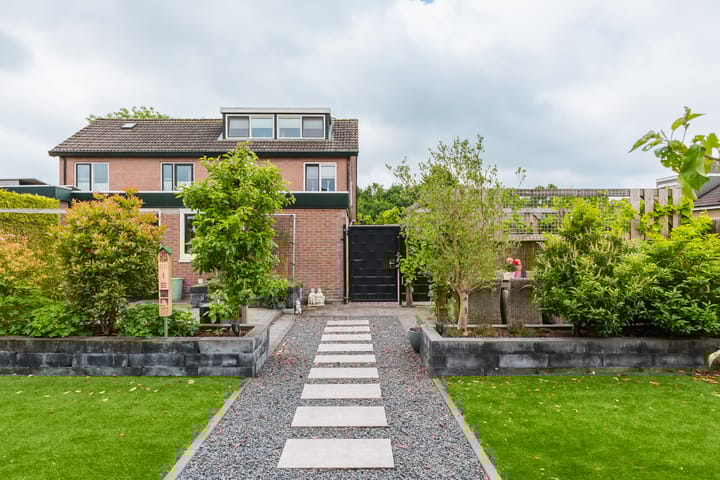 Foto 1 van Master Roordawei 12