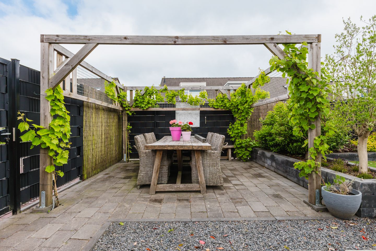 Foto 20 van Master Roordawei 12