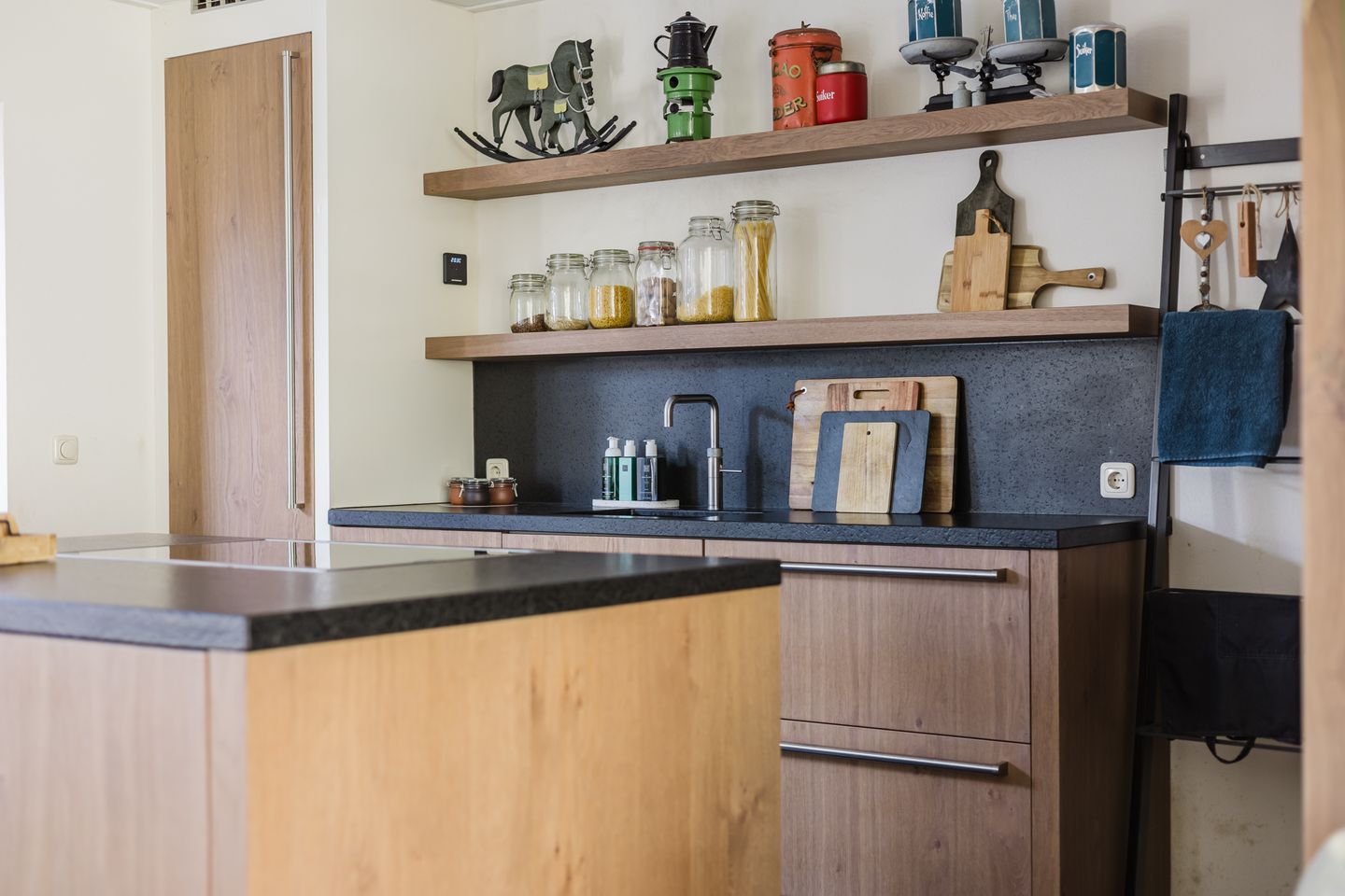 Foto 34 van Master Roordawei 12