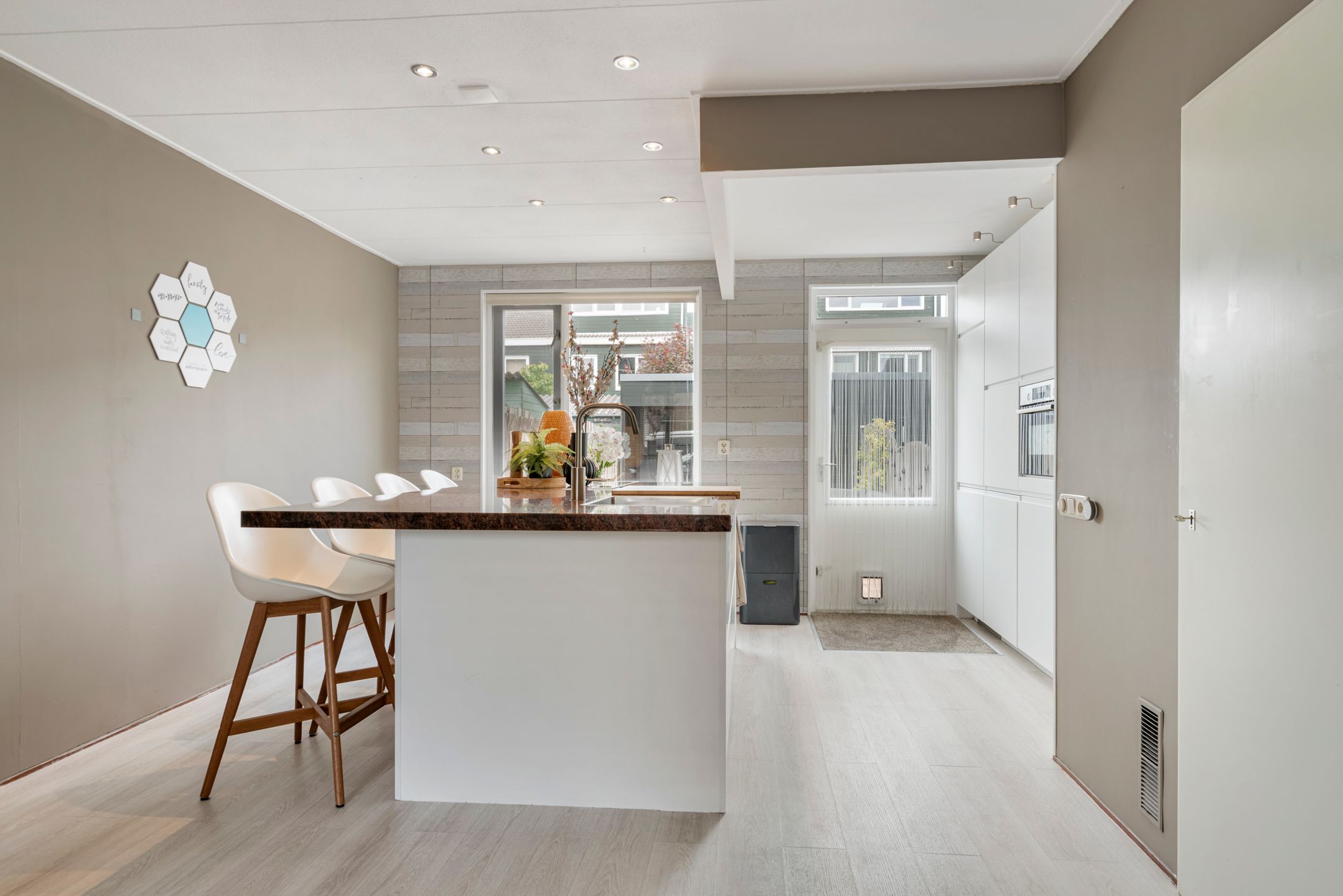 Photo 9 of De Palmboomstraat 17