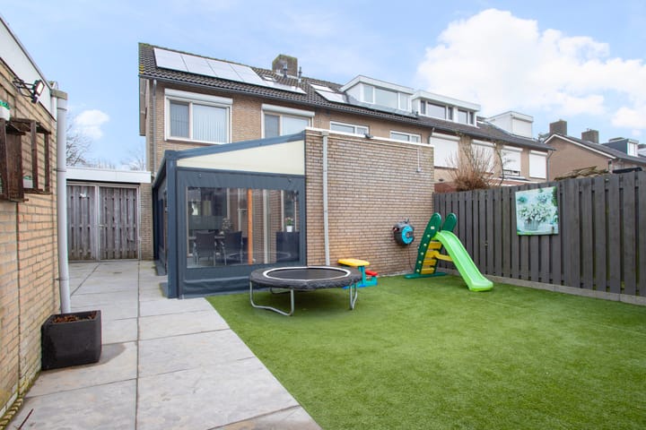 Foto 2 van Planetenlaan 10