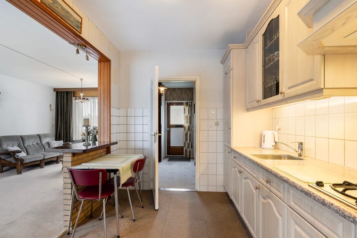 Foto 10 van Schoolstraat 14