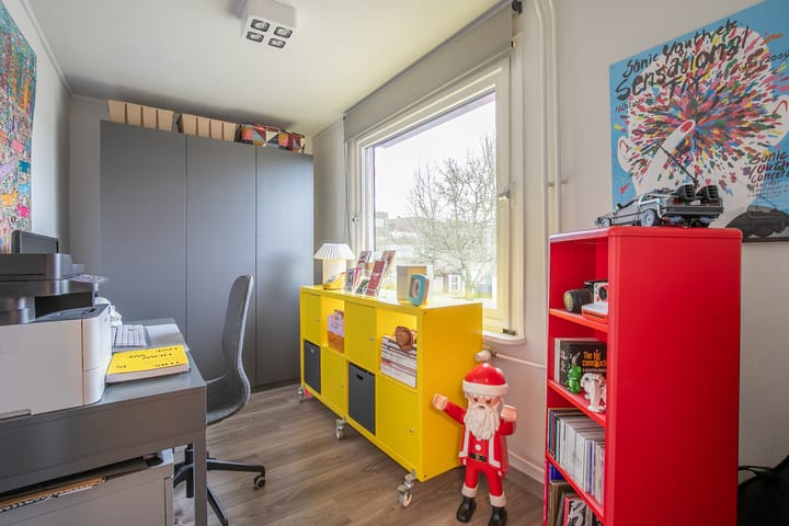 Photo 16 of Prins Hendrikstraat 97