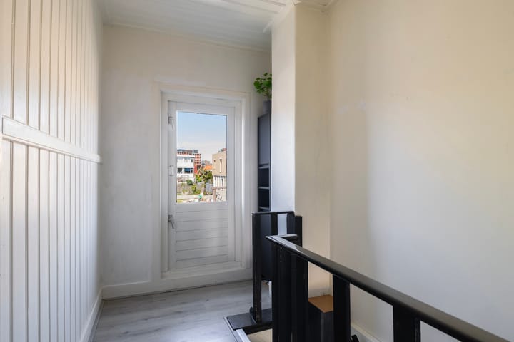 Foto 28 van Leliestraat 21