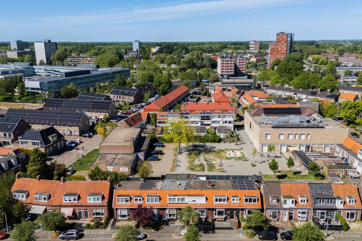 Foto 35 van Leliestraat 21