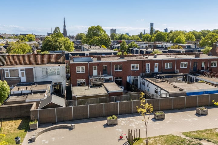 Foto 37 van Leliestraat 21