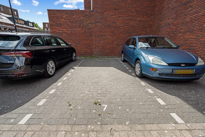 Foto 30 van Van Ravesteijnstraat 7