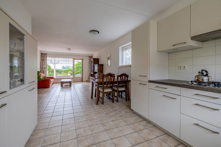 Photo 12 of Johan Frisolaan 38