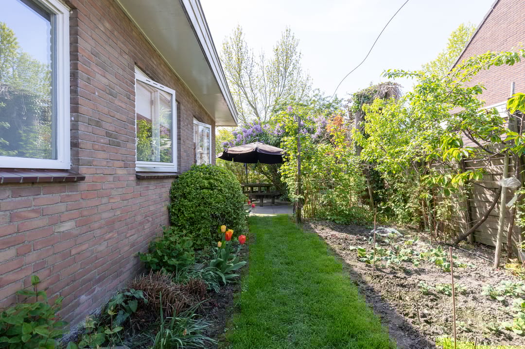 Photo 23 of Wilhelminastraat 4