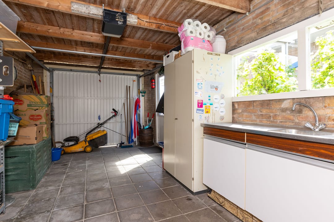 Photo 31 of Wilhelminastraat 4