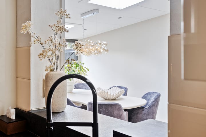 Foto 11 van Van Riebeekstraat 64