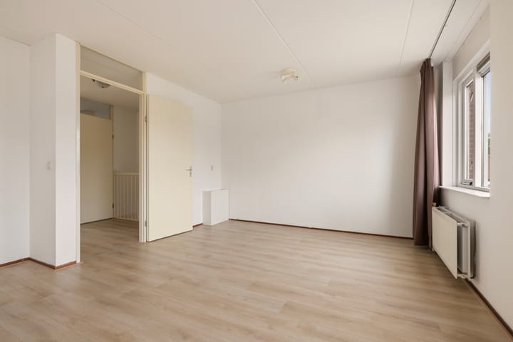 Photo 17 of Tuinstee 12