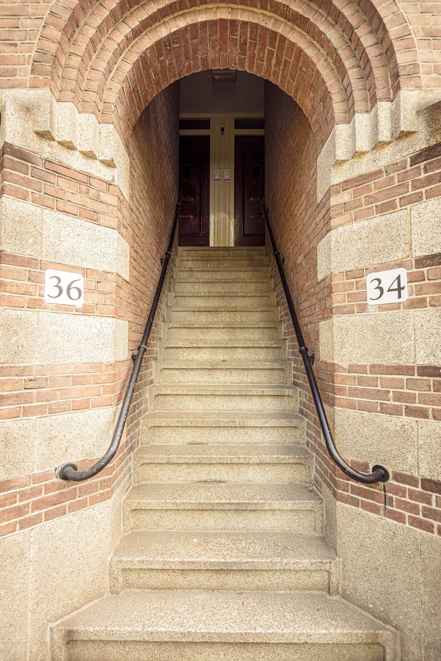 Photo 5 of Van Tuyll van Serooskerkenplein 36-1