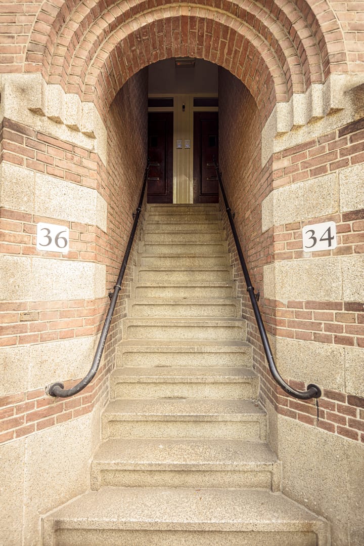 Foto 5 van Van Tuyll van Serooskerkenplein 36-1